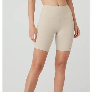 ALO yoga bike short WORN ONCE